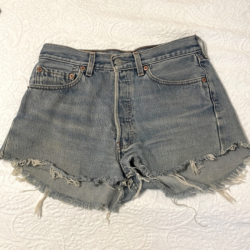 VINTAGE Levi Denim Shorts